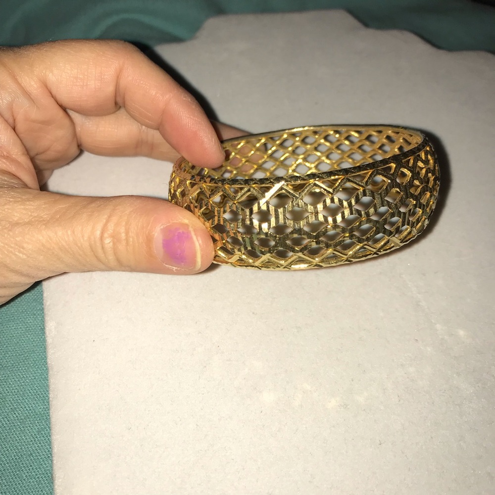 💛Inch of Gold Rare Design Bangle Bracelet💛